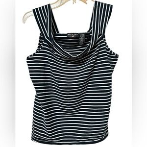 Classic and elegant sleeveless Ralph Lauren Polo Jeans  Co. women’s shirt